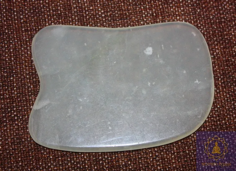 Скребок Гуаша нефрит овал з виїмкою