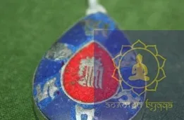 Тибетский амулет Ом #1 (Ом Мани Падме Хум)