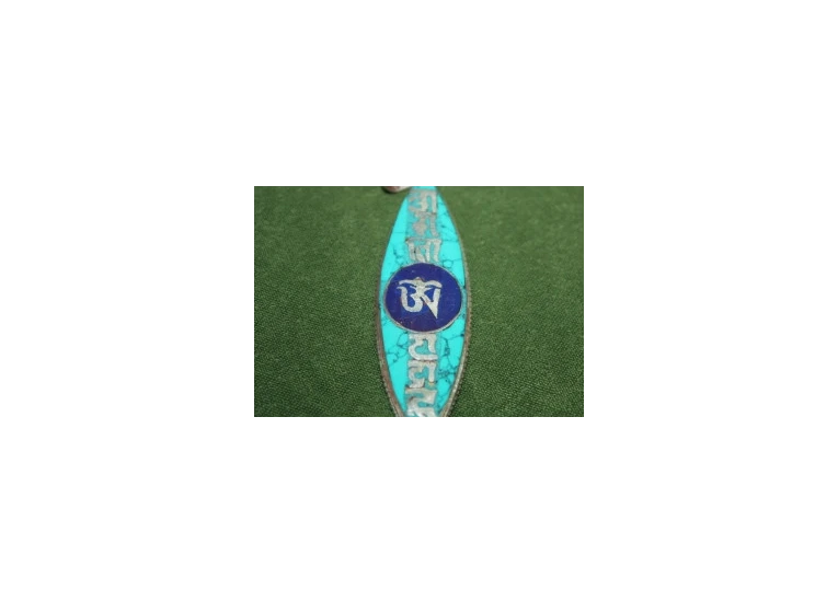 Тибетский амулет Ом #9 (Ом Мани Падме Хум)