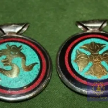 Тибетский амулет Ом #6 (Ом Мани Падме Хум)