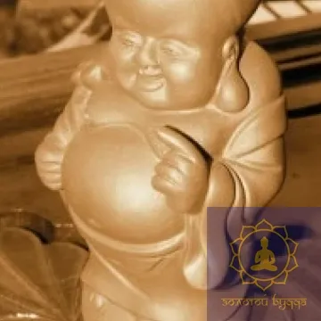 Чайна іграшка.