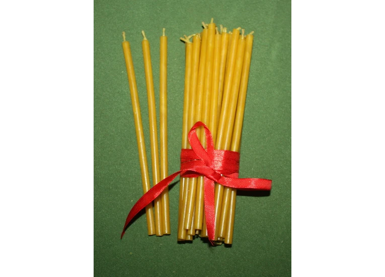 Свечи восковые.