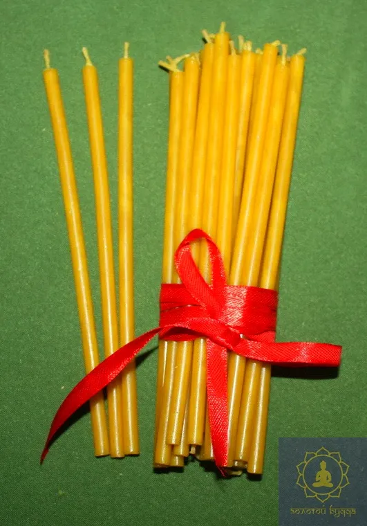 Свічки воскові.