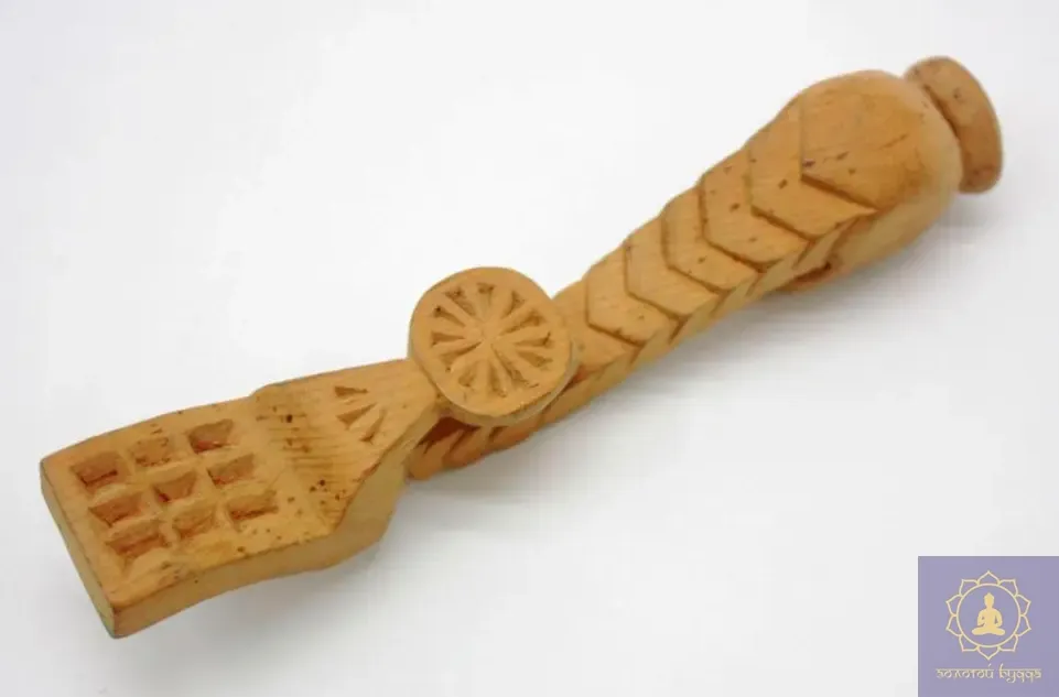 Ложка ритуальная деревянная