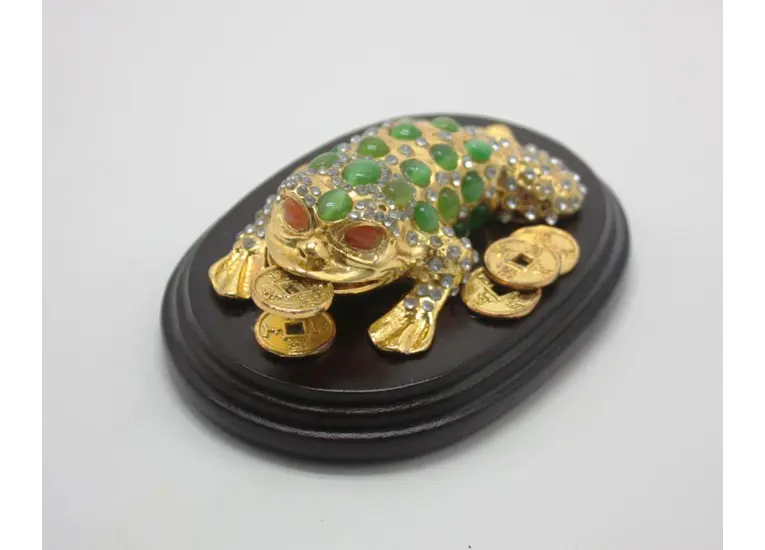 Жаба бронза, позолота.