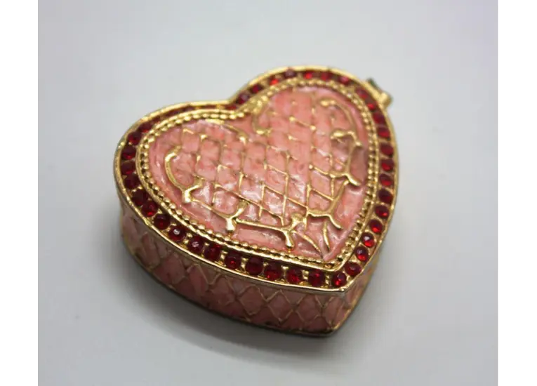 Скринька позолота серце