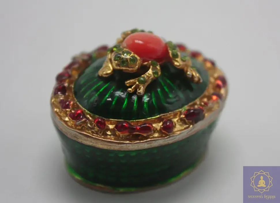 Шкатулка позолота лягушка