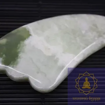 Скребок Гуаша нефрит облачный лапа 3-х палая