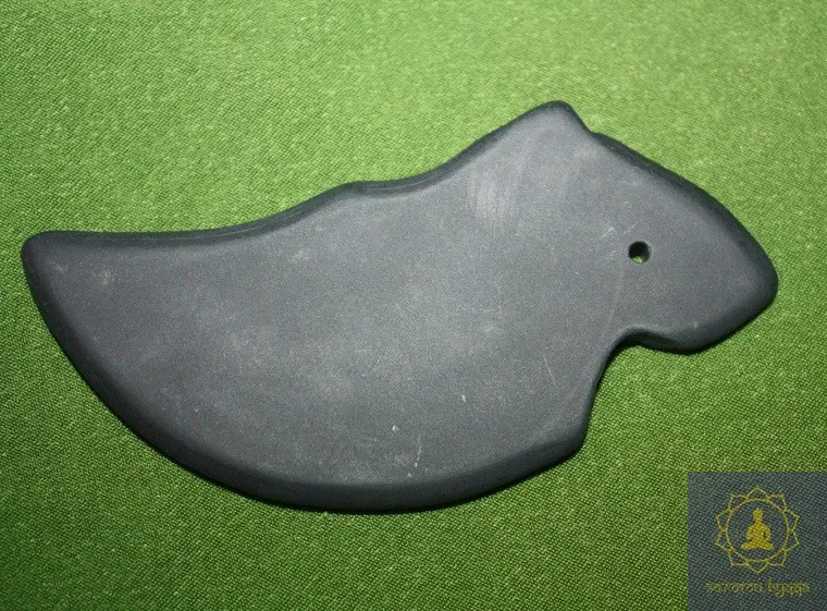 Масажер шунгіт Гуаша коник