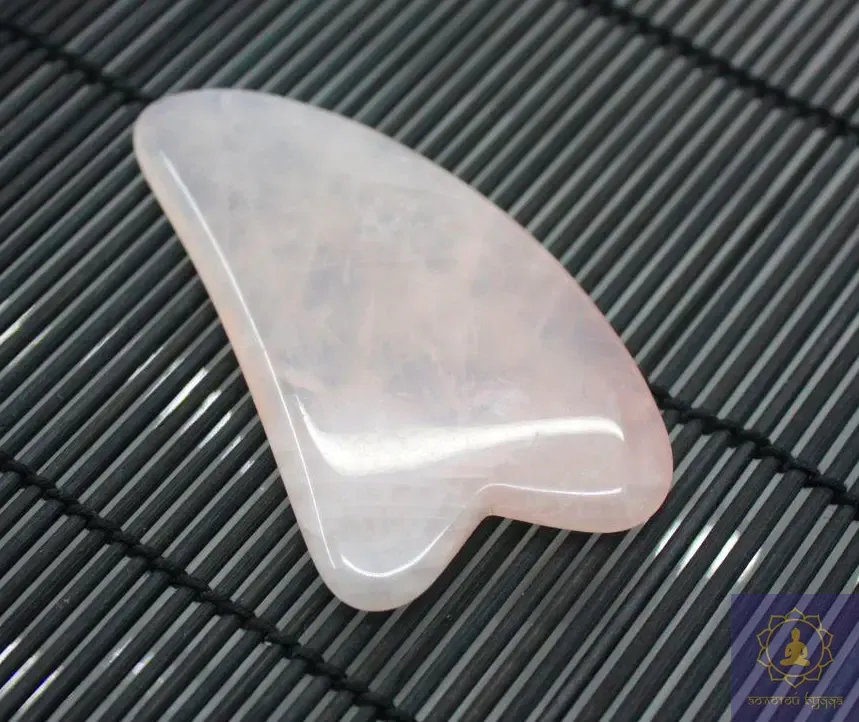 Скребок Гуаша рожевий кварц, лапка мала