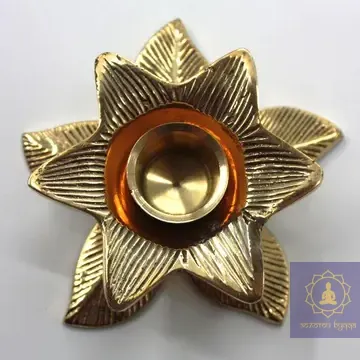 Подсвечник латунь, лотос.