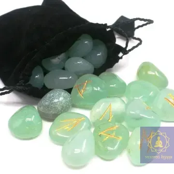 Руны из натурального камня нефрит.