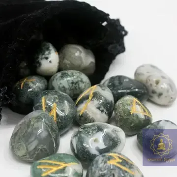 Руны из натурального камня Яшма.