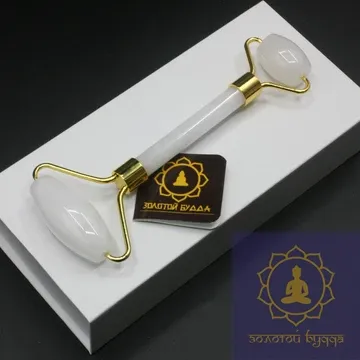 Ролик массажный из белого нефрита.