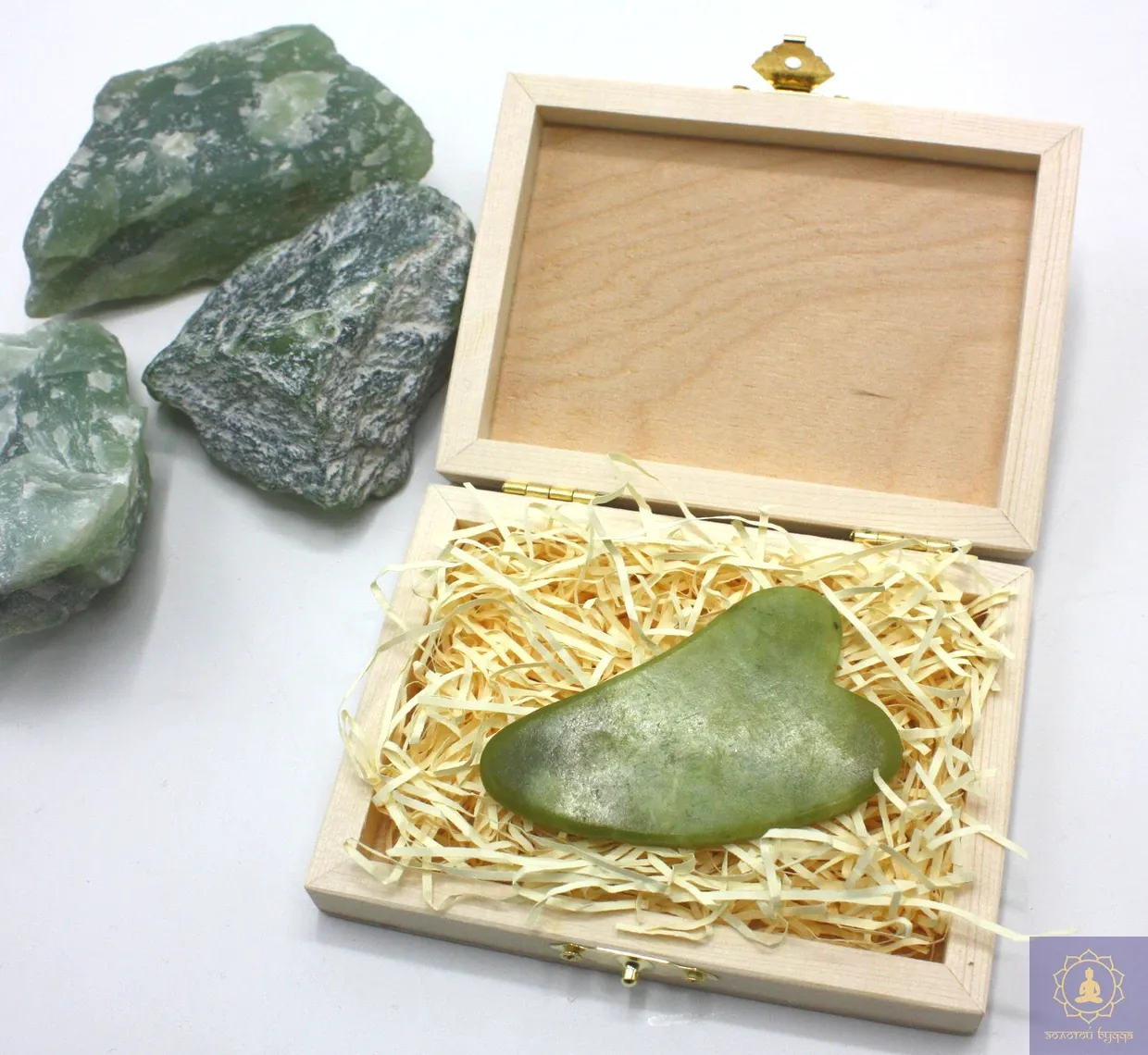 Скребок Гуаша нефрит в подарунковій упаковці