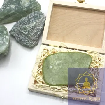 Скребок Гуаша нефрит жад в подарунковій упаковці