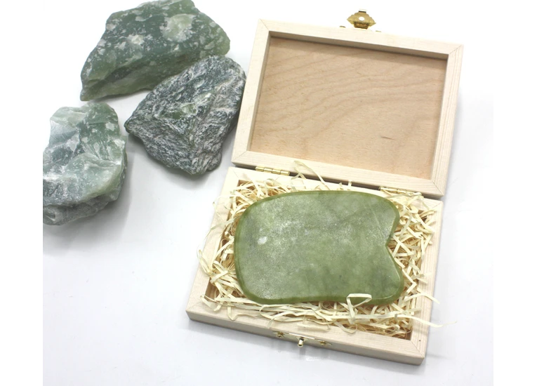 Скребок Гуаша нефрит жад в подарочной упаковке