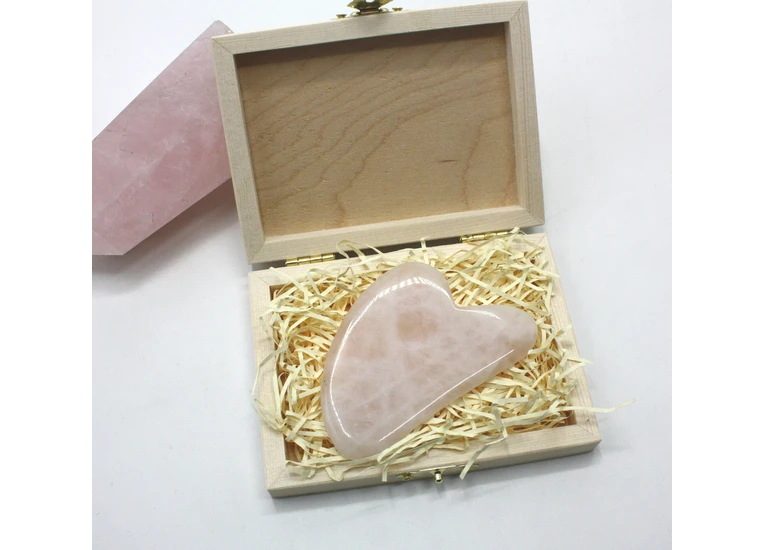 Массажер гуаша кварц сердце в подарочной упаковке