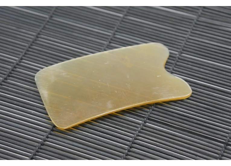 Скребок Гуаша ріг буйвола прямокутний світлий