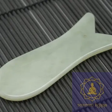 Скребок Гуаша нефрит рыбка