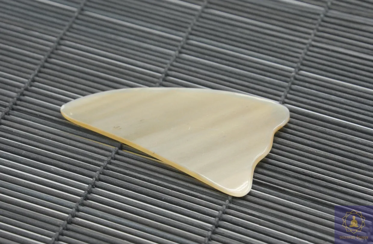 Скребок Гуаша ріг буйвола лапка 3х -пала світла