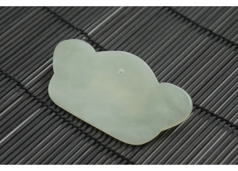 Скребок Гуаша нефрит корона