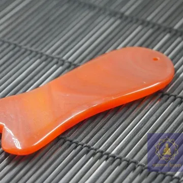 Скребок Гуаша сердолік-агат рибка