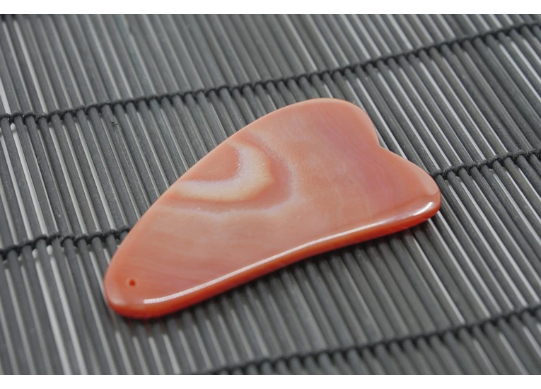 Гуаша скребок сердолик-агат лапа 2-х палая