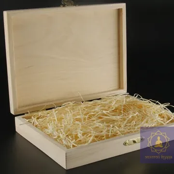 Подарункова коробка Велика