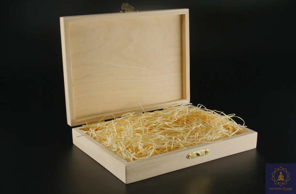 Подарочная коробка Большая