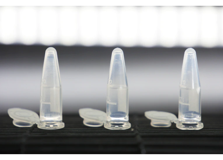 Контейнер для хранения игл