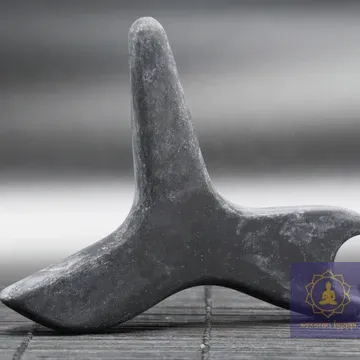 Масажер Бянь Ши шунгіт