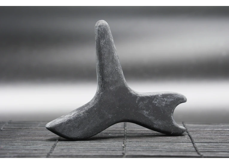 Массажер Бянь Ши шунгит