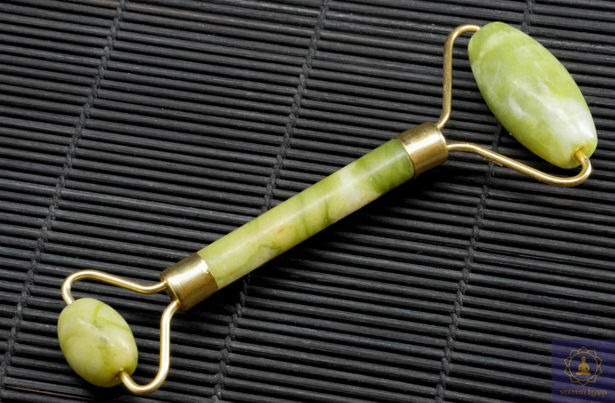 Ролик массажный, нефрит жад