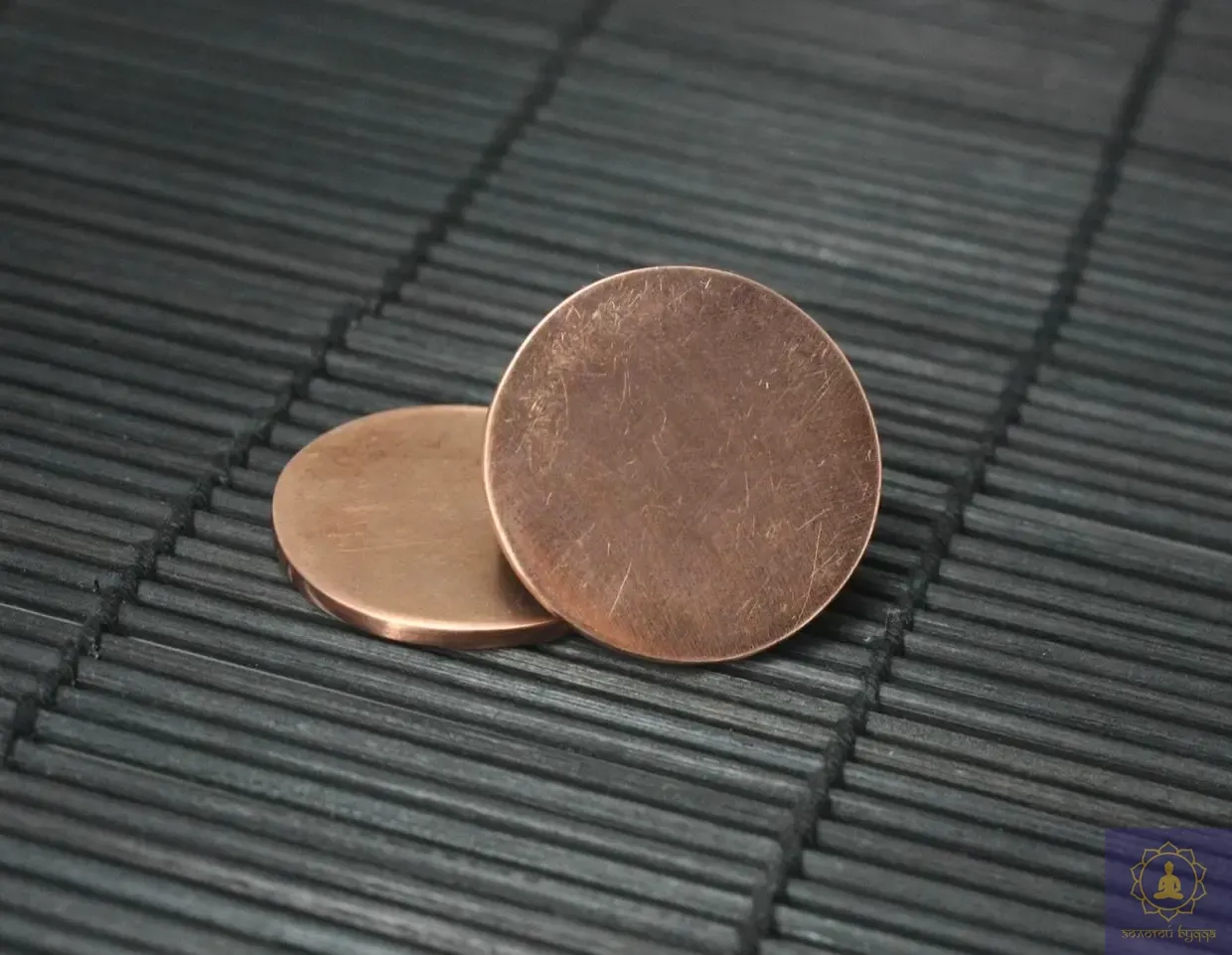 Скребок медный монетка, d=2.7см