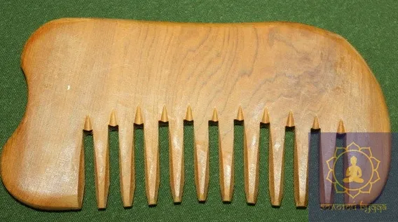 Скребок Гуаша алоевое дерево гребень