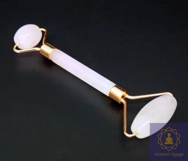 Роллер масажний з рожевого кварцу.