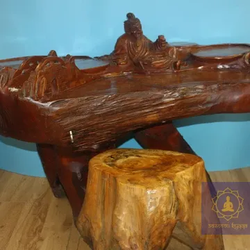 Чабань, чайний столик камфорне дерево.