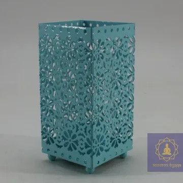 Подсвечник с гранями