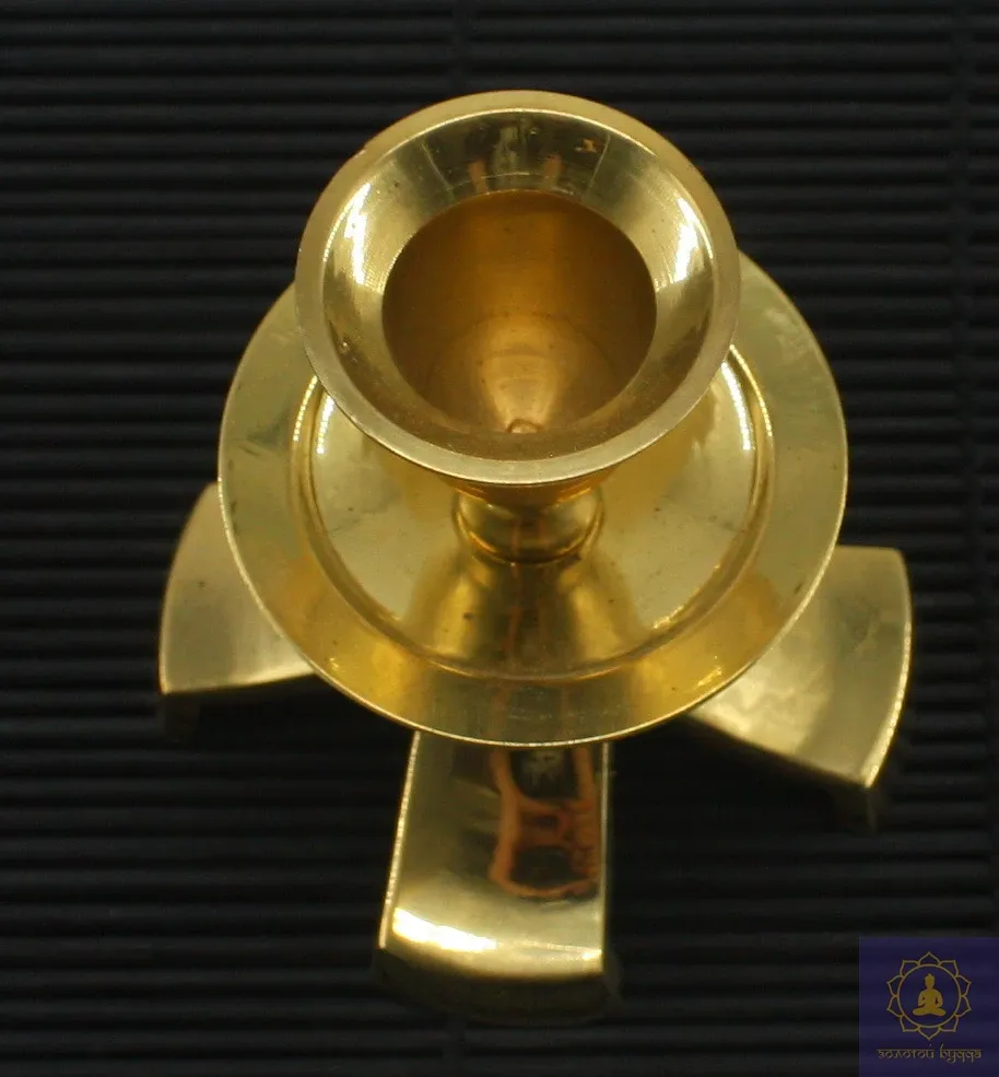 Подсвечник башня