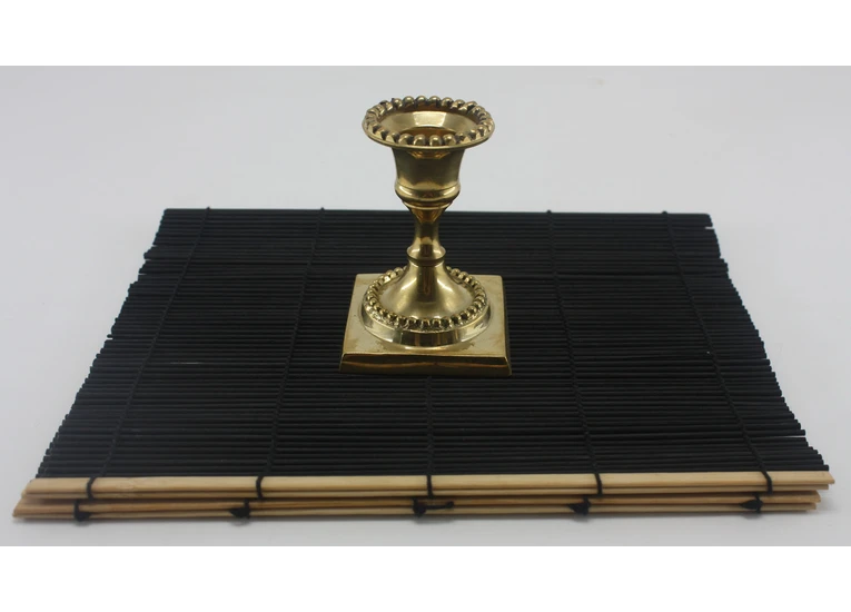 Подсвечник