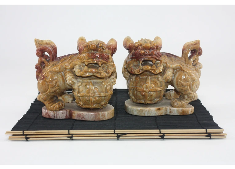 Львы (амальдегид)