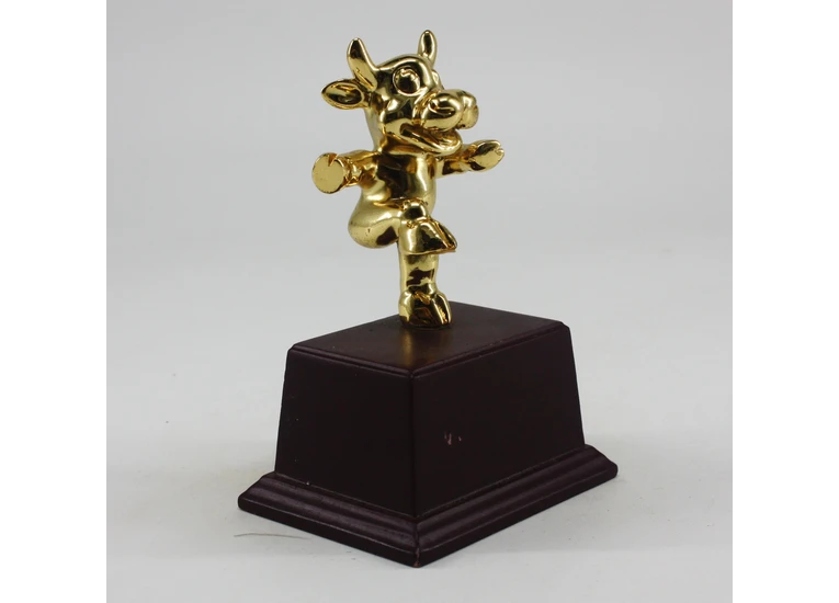 Бык (бронза с позолотой)