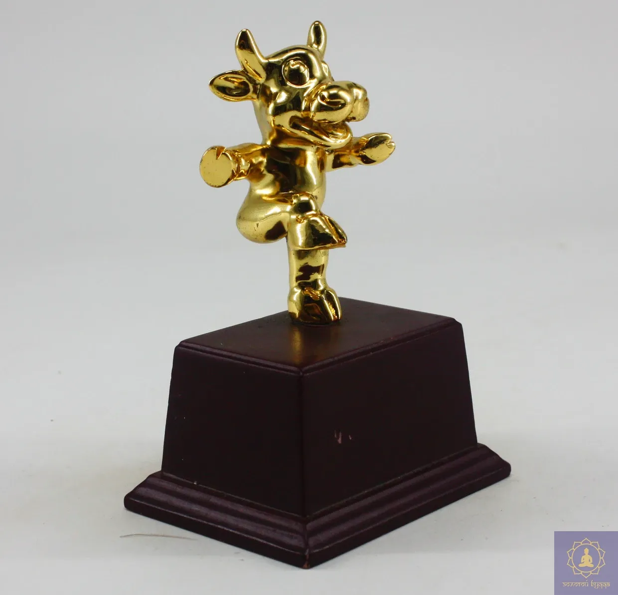 Бик (бронза з позолотою)