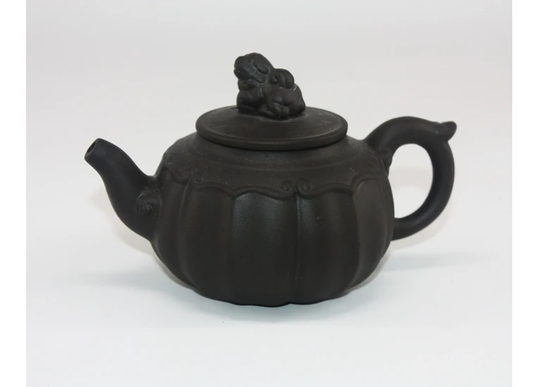 Чайник для церемонії чорний (глина)