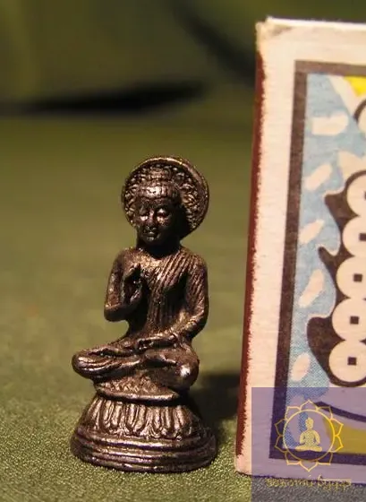 Будда - мурти Индия.