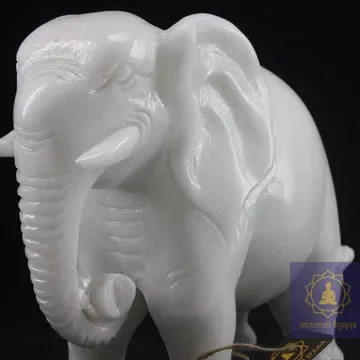 Слон (мрамор)