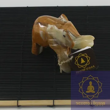 Слон (оникс)