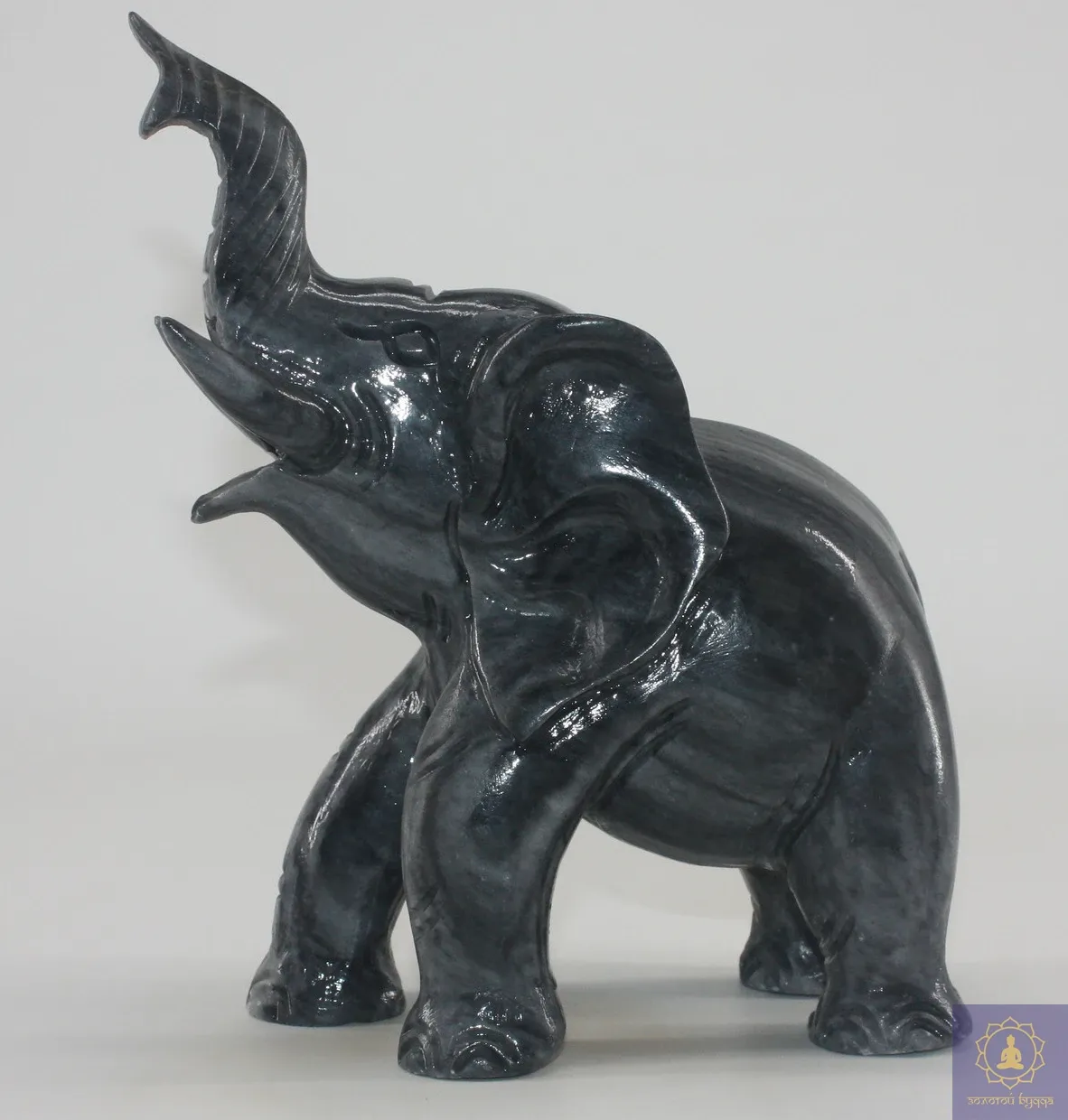 Слон (мрамор черный)