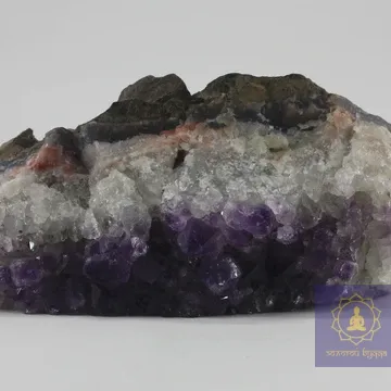 Аметист с матрицей